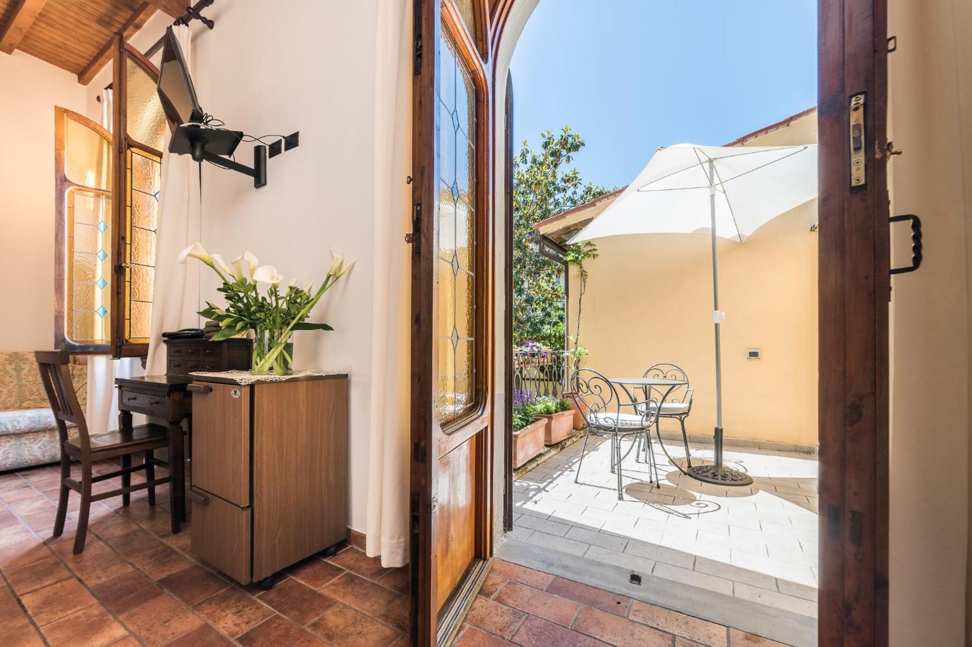 Residenza Il Villino B&B Florence Exterior photo